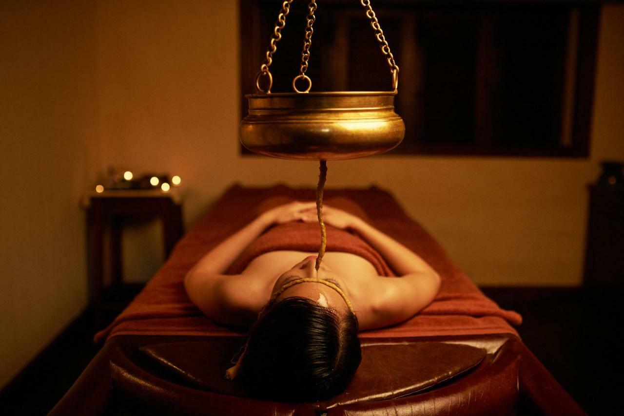 Ganesh Ayurveda Holiday Home Bed And Breakfast โกวาลัม ภายนอก รูปภาพ